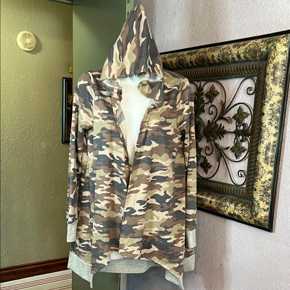 Andree Camouflage Hooded Open Cardigan Long Sz S💙